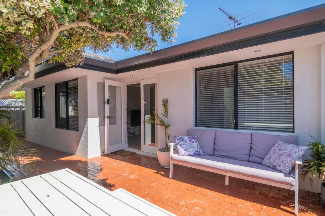 Mindarie Retreat Hotel Exterior photo